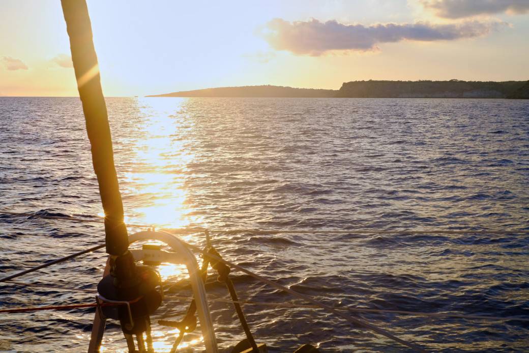 Miguel Cardona | Actividades de Mar